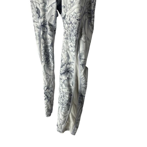 Lululemon Floral Leggings - Picture 2 of 6